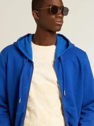 blauer herren hoodie mit schriftzug auf der rckseite 2 330x440 - Blauer Herren-Hoodie mit Schriftzug auf der R&uuml;ckseite
