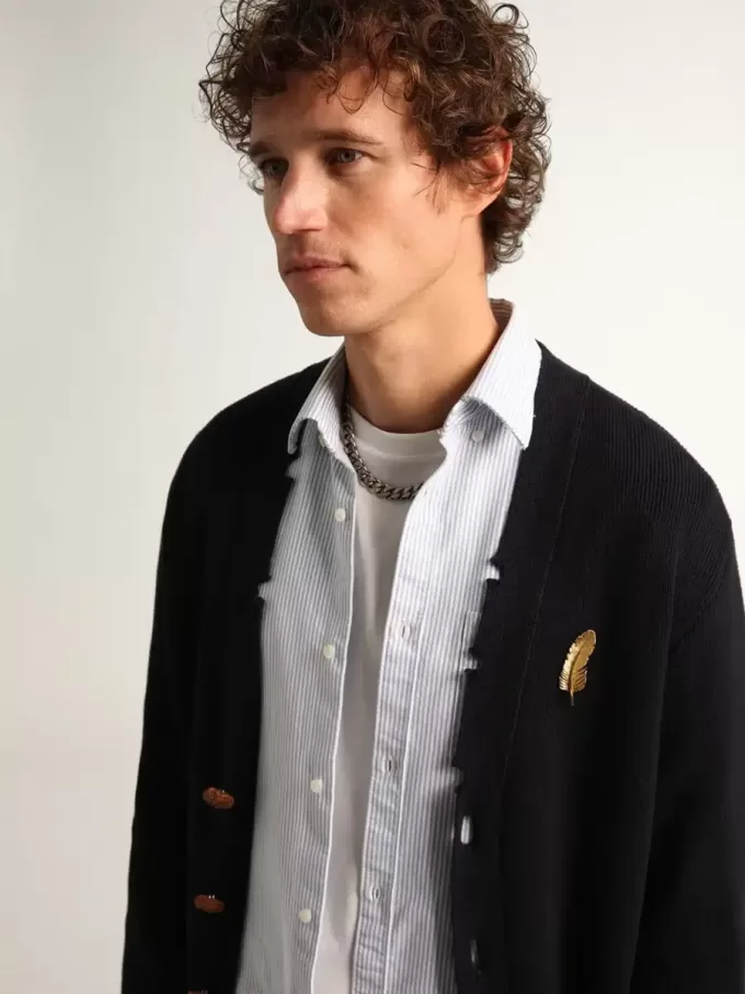 Golden Collection Cardigan aus dunkelblauer Baumwolle mit Used-Look Golden Collection Cardigan aus dunkelblauer Baumwolle mit Used-Look